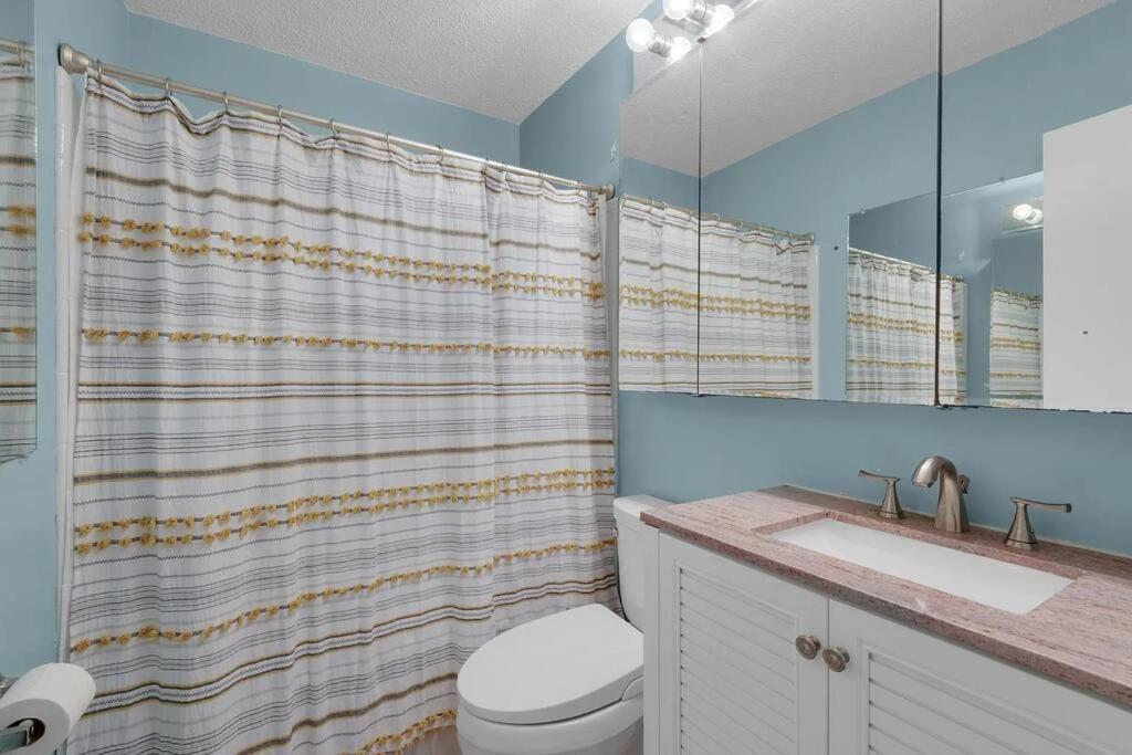 Quiet Relaxing Home - Close To Downtown & Beach 4Br-2Bt Πενσακόλα Εξωτερικό φωτογραφία