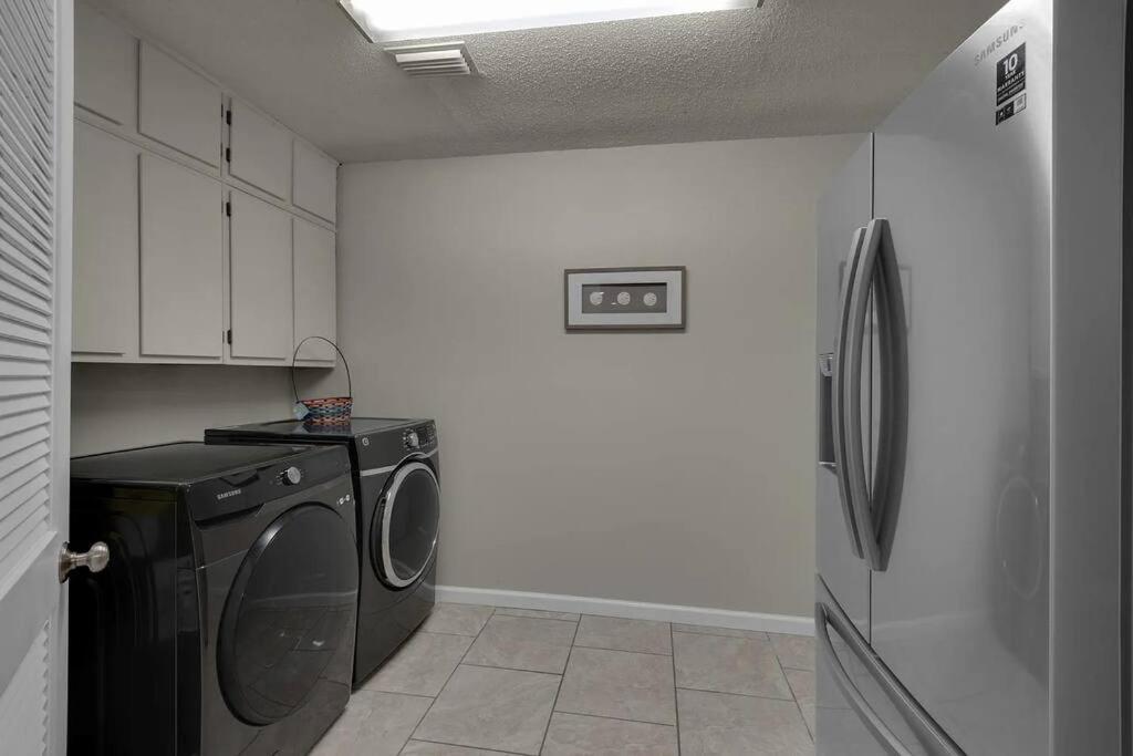 Quiet Relaxing Home - Close To Downtown & Beach 4Br-2Bt Πενσακόλα Εξωτερικό φωτογραφία